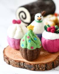 Tara Treasures Felt Christmas Cupcake